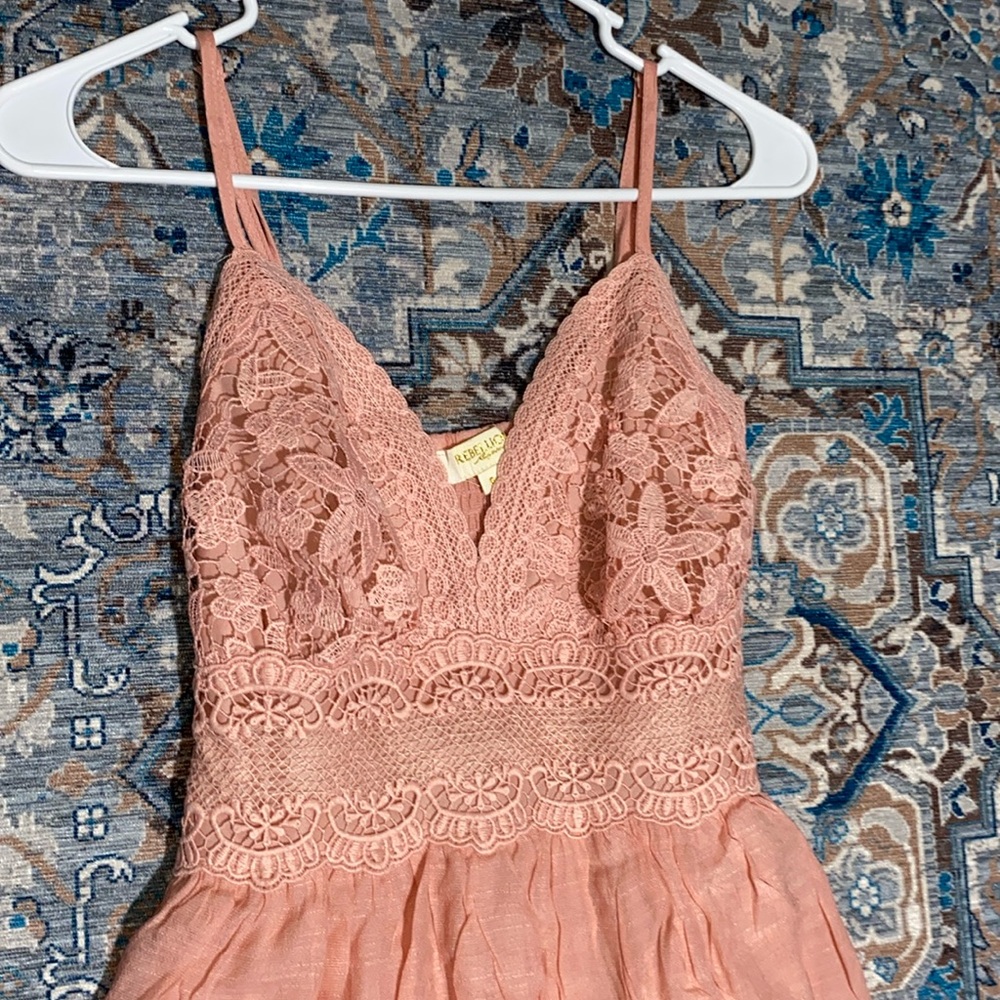 pink dress